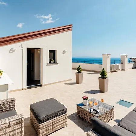 Vakantiehuis Charming House