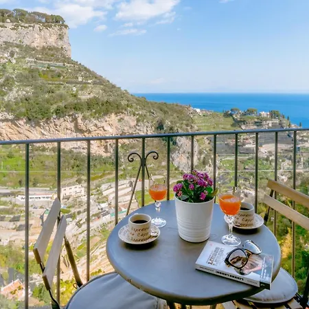 Feriehus Charming House